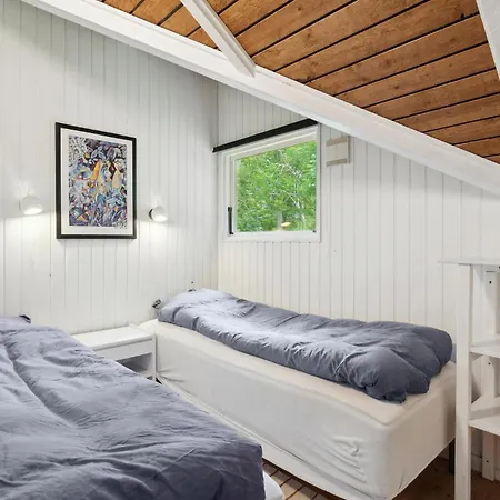 Vakantiehuis Strandhuis Met 2 Slaapkamers In Hemmet Hemmet
